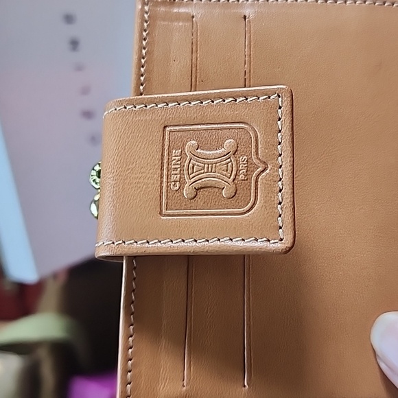 Authentic NWOT CELINE kiss lock Wallet - Picture 8 of 12